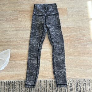 Cropped high waisted leggings